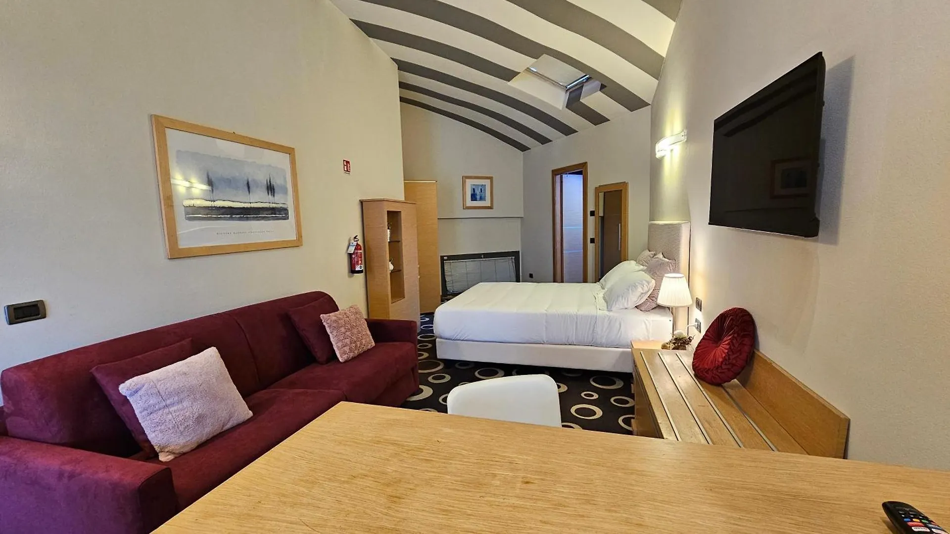 **** Aparthotel Select Executive Residence Florence Italy