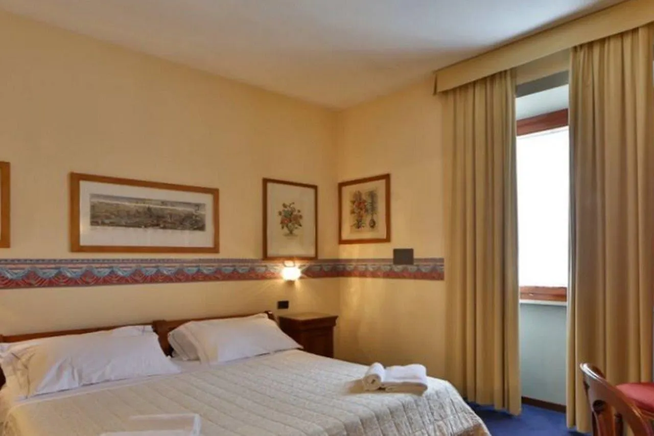 Select Executive Residence Florence Aparthotel