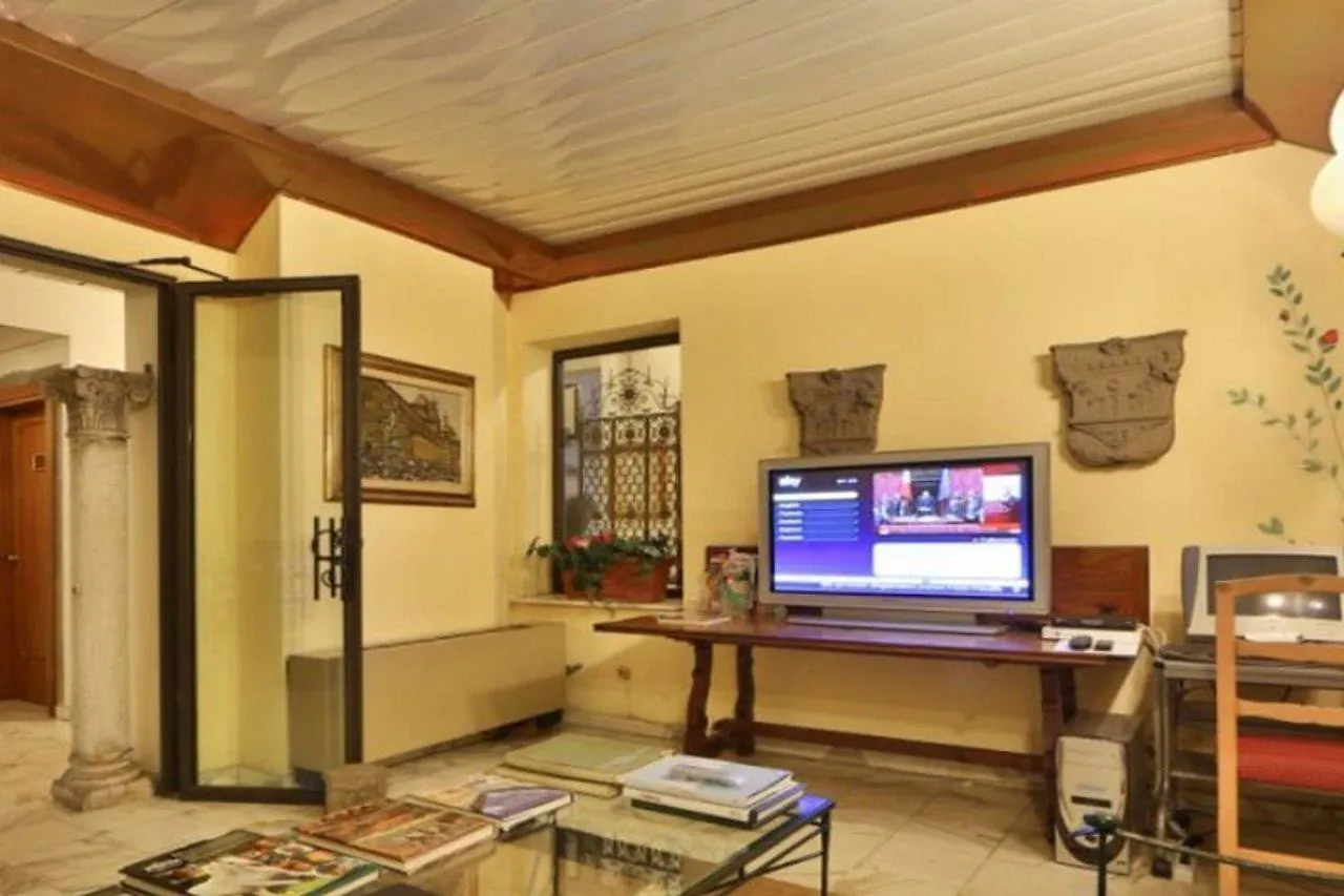 **** Aparthotel Select Executive Residence Florence Italy
