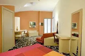 Select Executive Residence Florence 4*,